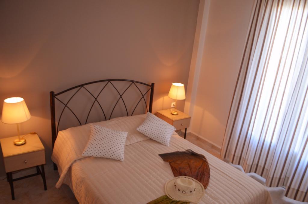 Hotel Archontissa Ermoupoli Habitación foto